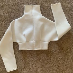 Pretty Little Thing white zip up long sleeve